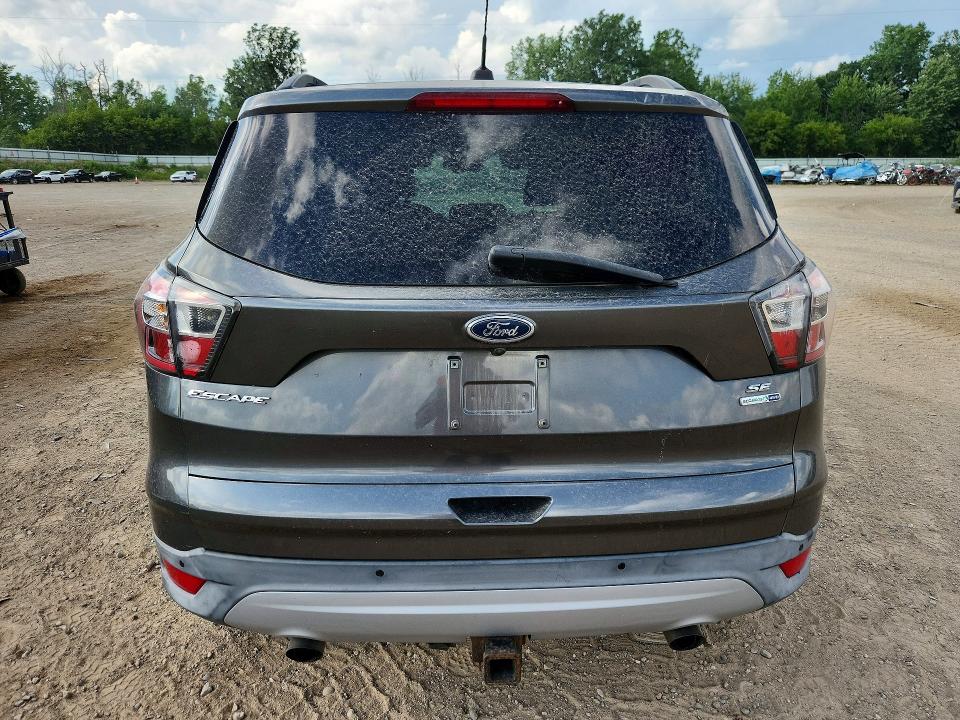 صورة رقم 6 من المزاد - 2017 FORD ESCAPE مع VIN 1FMCU9G90HUB32167