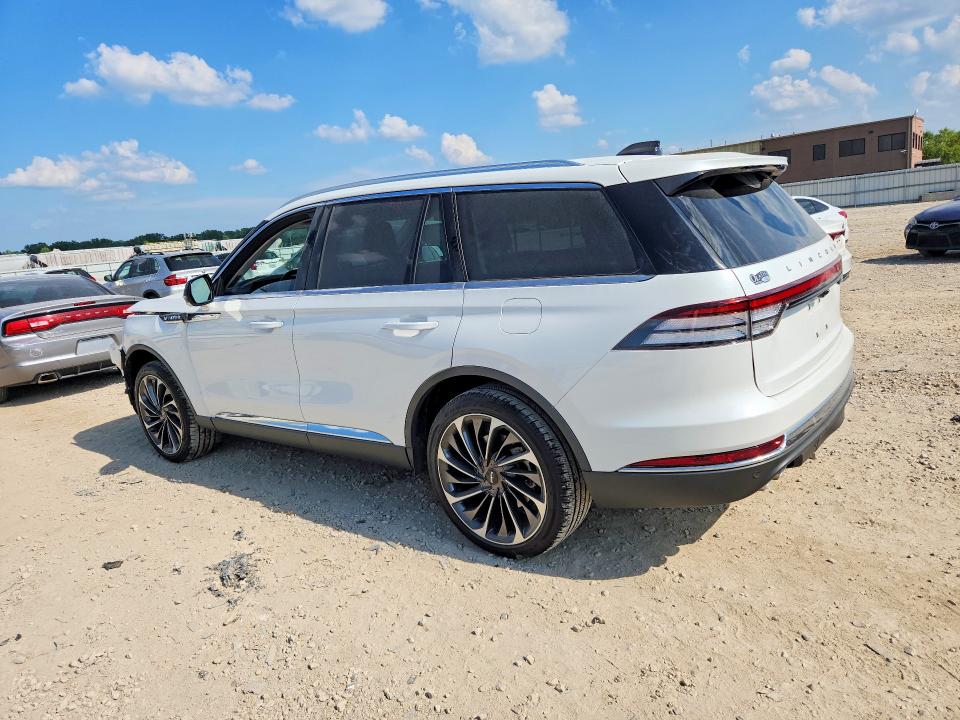 Photo 2 from auction – 2026 LINCOLN AVIATOR with VIN 5LM5J7XC4TGL12189