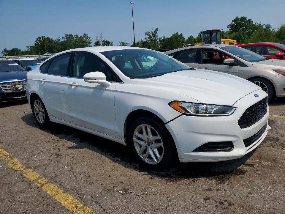 Photo 4 from auction – 2016 FORD FUSION with VIN 3FA6P0H72GR326485