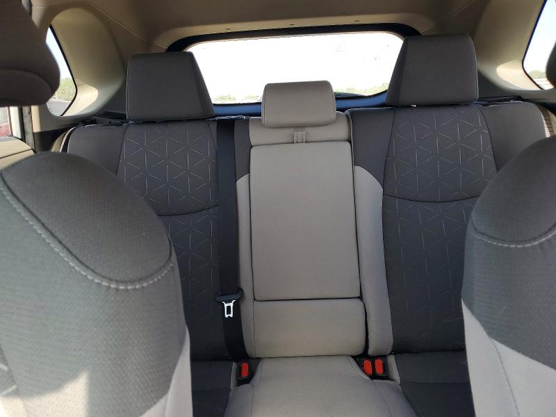 Photo 10 from auction – 2021 TOYOTA RAV4 with VIN 2T3P1RFV8MW246010