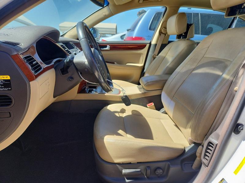 Photo 7 from auction – 2013 HYUNDAI GENESIS with VIN KMHGC4DD5DU237197