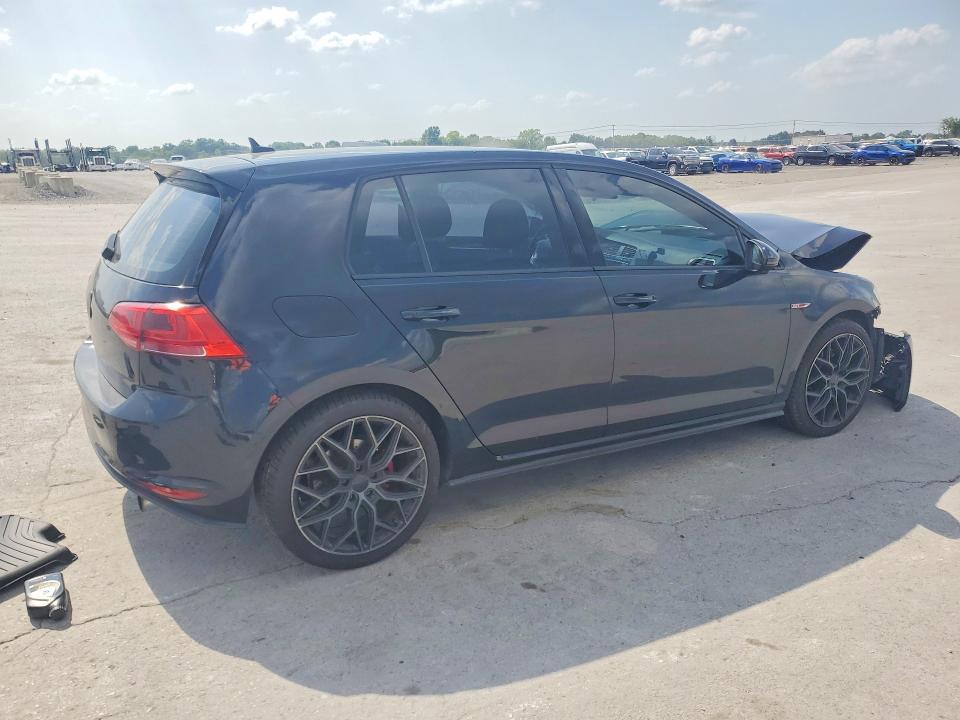 Photo 3 from auction – 2017 VOLKSWAGEN GTI with VIN 3VW4T7AU4HM071291