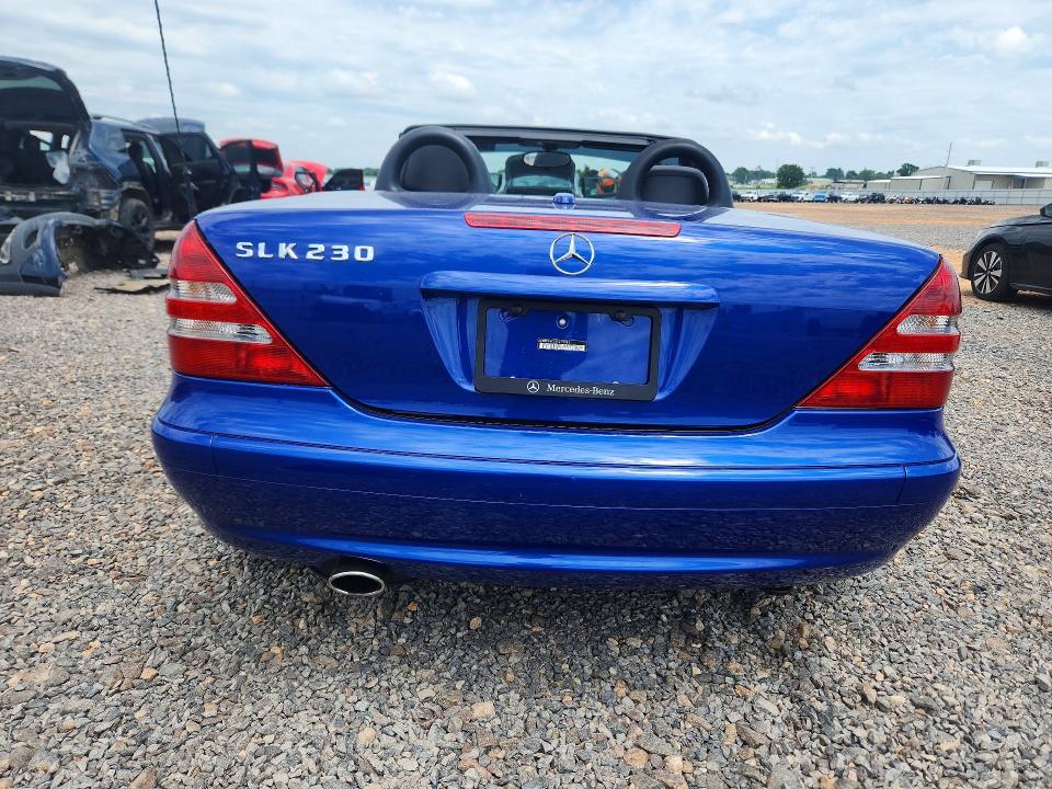 Photo 6 from auction – 2003 MERCEDES-BENZ SLK with VIN WDBKK49F23F273183