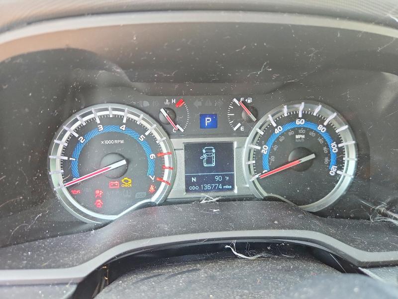 Photo 9 from auction – 2019 TOYOTA 4RUNNER with VIN JTEBU5JR4K5696631