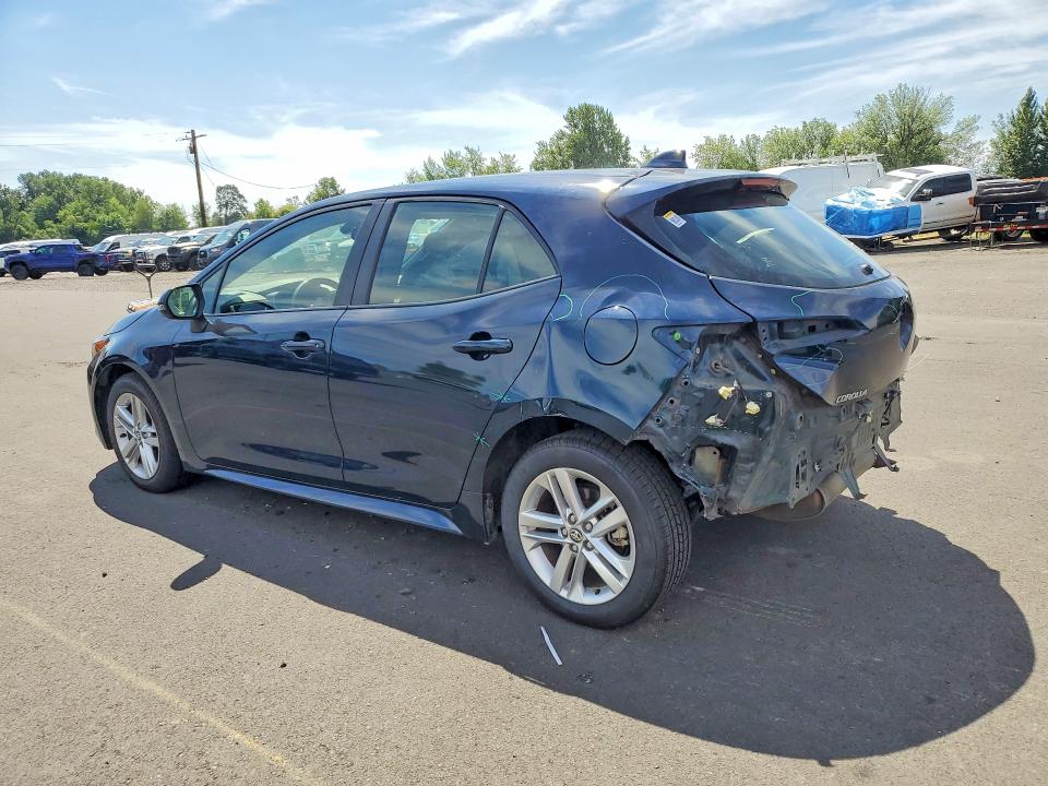 Photo 2 from auction – 2021 TOYOTA COROLLA HATCHBACK with VIN JTND4MBE9M3125973