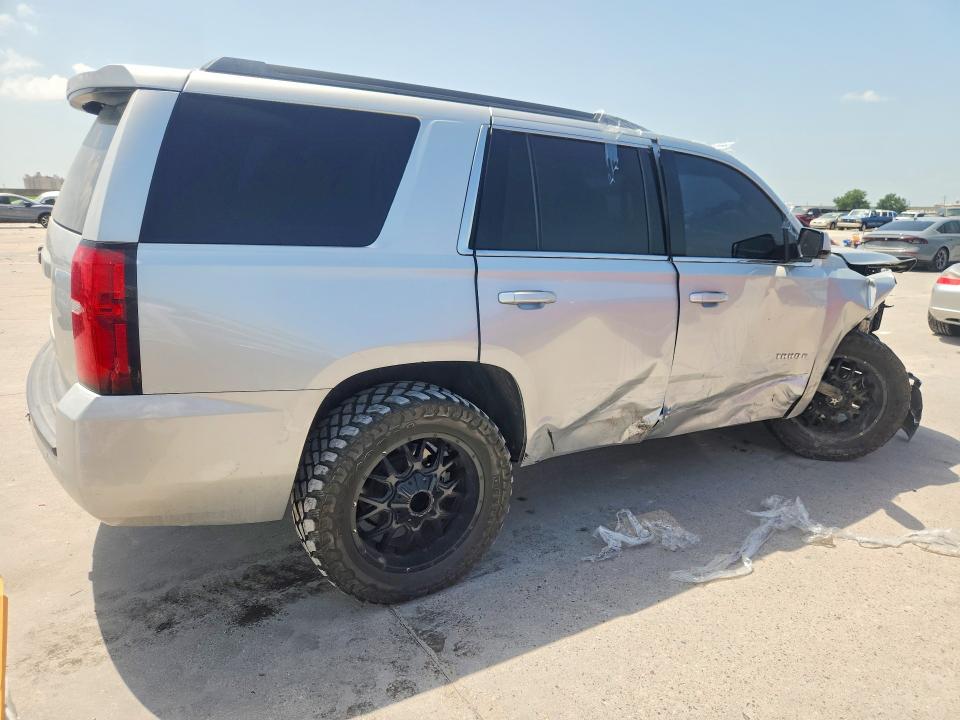 Photo 3 from auction – 2017 CHEVROLET TAHOE with VIN 1GNSCAKC5HR353815
