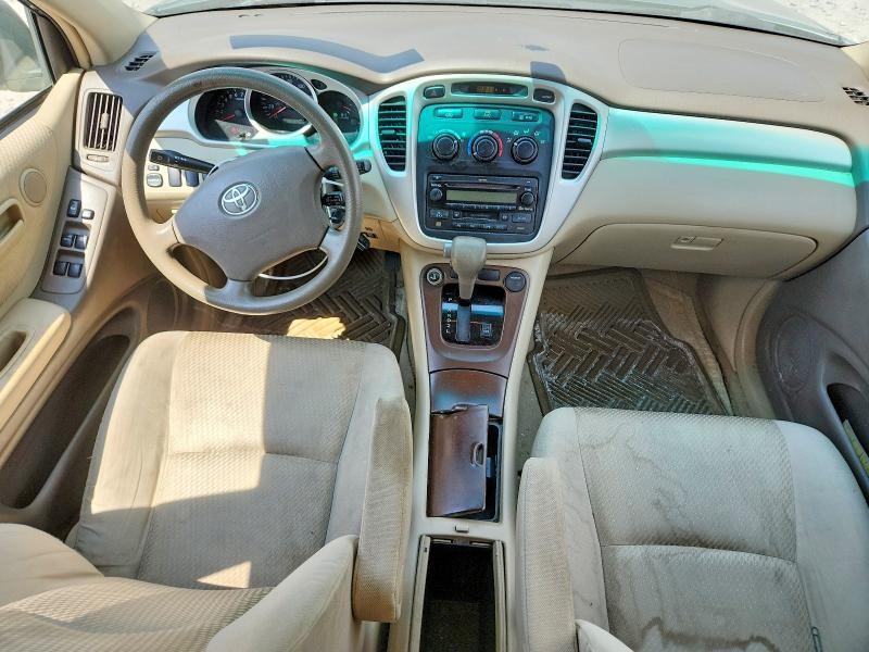 Photo 8 from auction – 2004 TOYOTA HIGHLANDER with VIN JTEGD21A540102398
