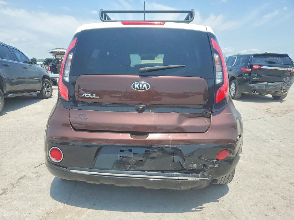 Photo 6 from auction – 2017 KIA SOUL with VIN KNDJP3A50H7492933
