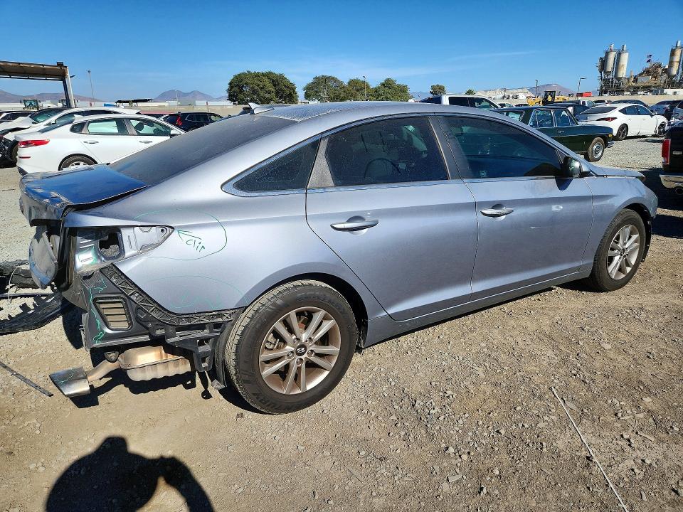 Photo 3 from auction – 2017 HYUNDAI SONATA with VIN 5NPE24AF0HH520241