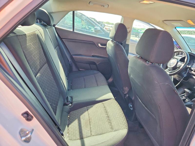 Photo 10 from auction – 2019 KIA RIO with VIN 3KPA24AB8KE158800