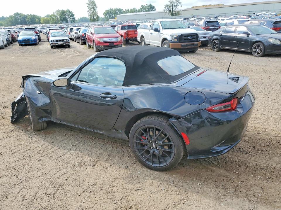 Photo 2 from auction – 2016 MAZDA MX-5 MIATA with VIN JM1NDAC79G0105221