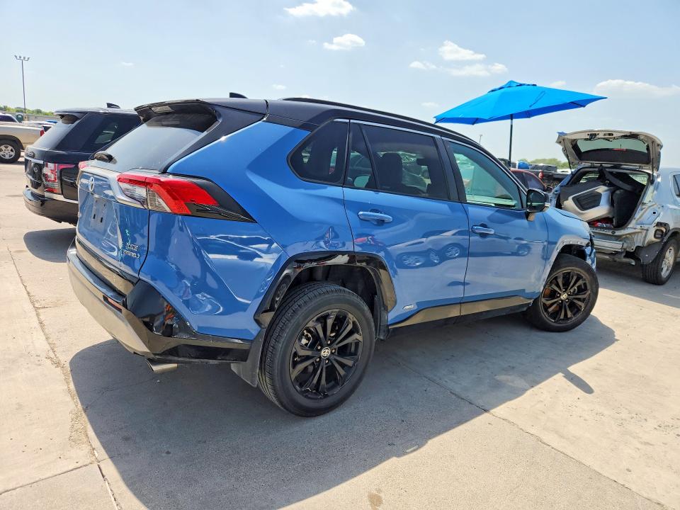 Photo 3 from auction – 2023 TOYOTA RAV4 with VIN 2T3E6RFV5PW038874