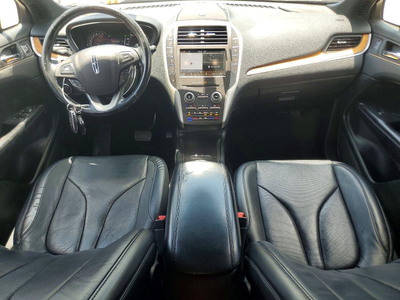 Photo 8 from auction – 2017 LINCOLN MKC with VIN 5LMCJ3C93HUL14468