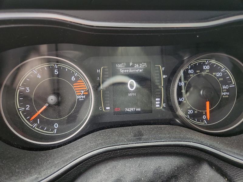 Photo 9 from auction – 2019 JEEP CHEROKEE with VIN 1C4PJMCB4KD379094
