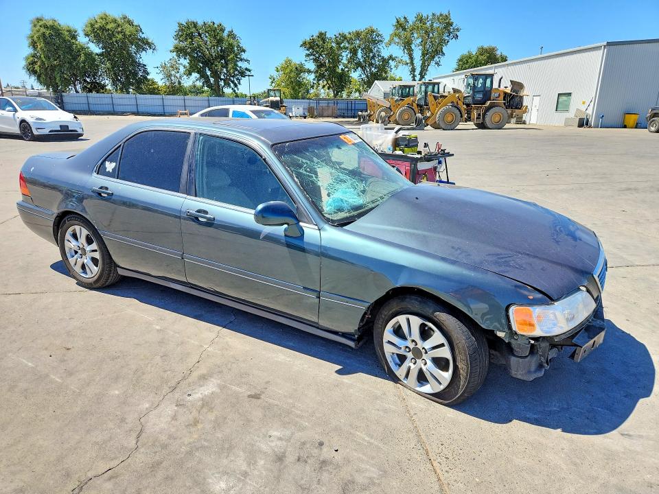Photo 4 from auction – 1997 ACURA 3.5RL with VIN JH4KA9643VC006738
