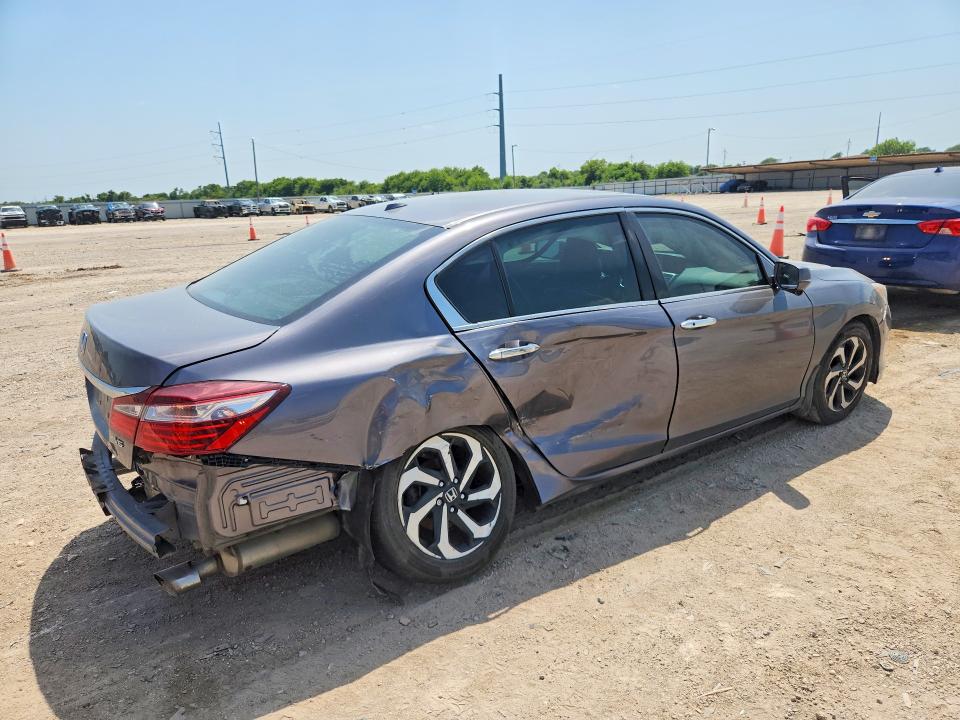 Photo 3 from auction – 2016 HONDA ACCORD with VIN 1HGCR3F01GA016693