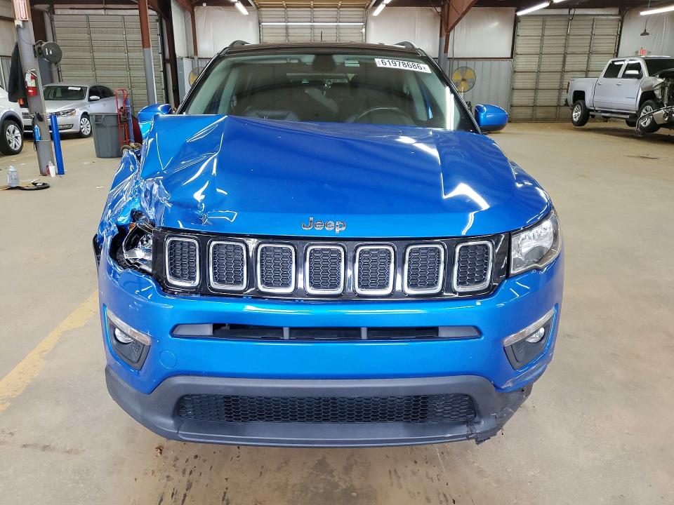 Photo 5 from auction – 2018 JEEP COMPASS with VIN 3C4NJDBB9JT168412