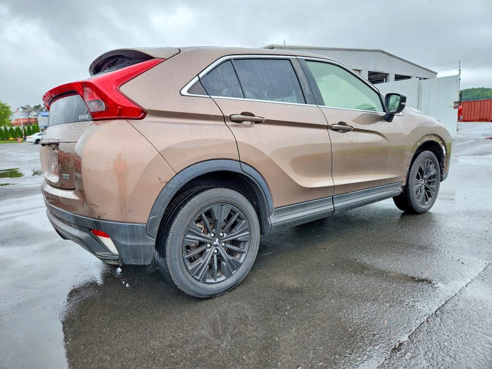 Photo 3 from auction – 2020 MITSUBISHI ECLIPSE CROSS with VIN JA4AT4AA7LZ016944