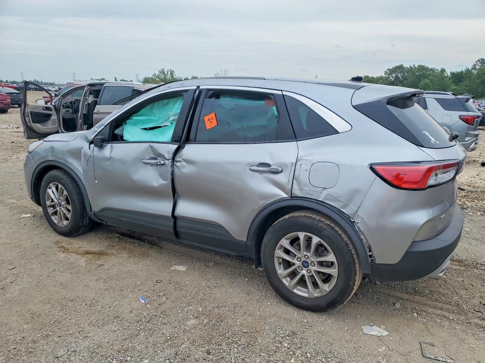 Photo 2 from auction – 2022 FORD ESCAPE with VIN 1FMCU0G64NUB96726