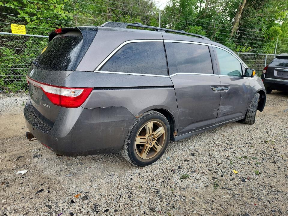 Photo 3 from auction – 2011 HONDA ODYSSEY with VIN 5FNRL5H9XBB049161