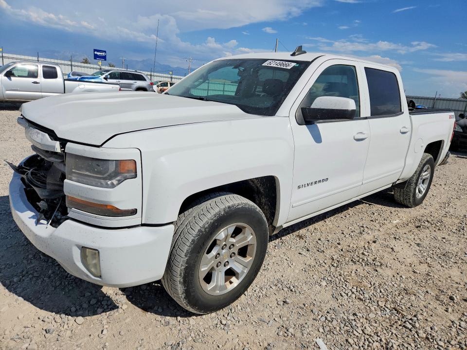 CHEVROLET SILVERADO 2016 with VIN 3GCUKREC9GG191975 - Photo from auction