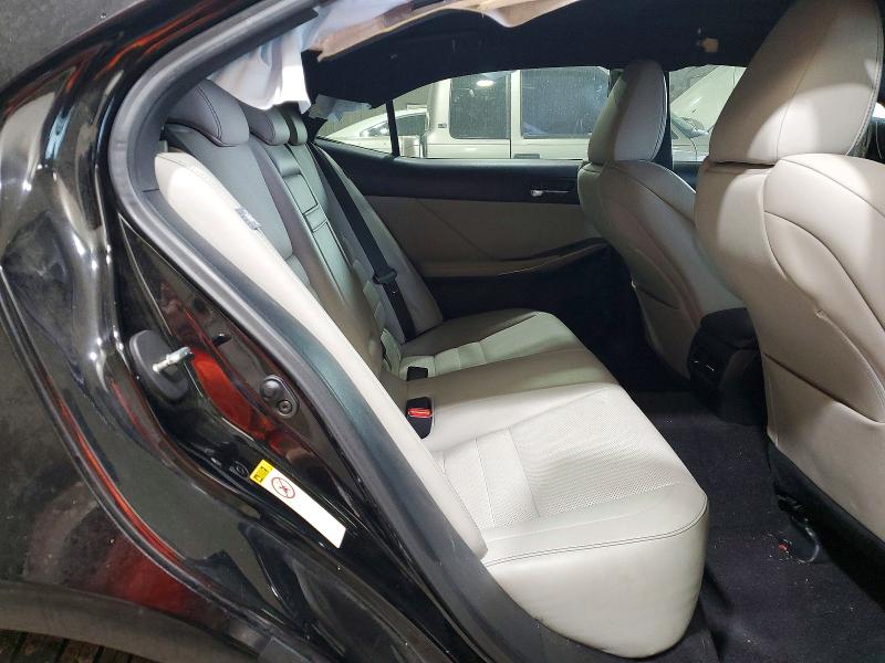 Photo 10 from auction – 2015 LEXUS IS with VIN JTHCF1D26F5027341