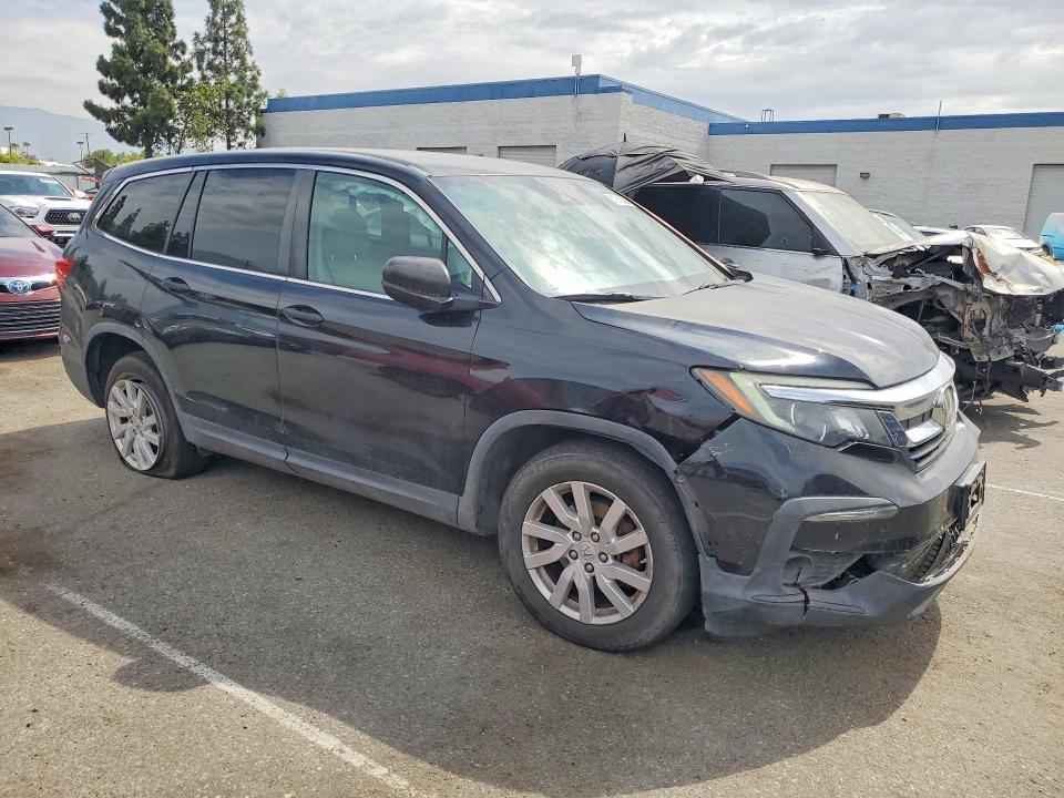 Photo 4 from auction – 2020 HONDA PILOT with VIN 5FNYF5H1XLB013369