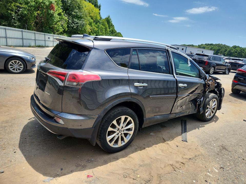 Photo 3 from auction – 2018 TOYOTA RAV4 with VIN 2T3YFREV5JW408453