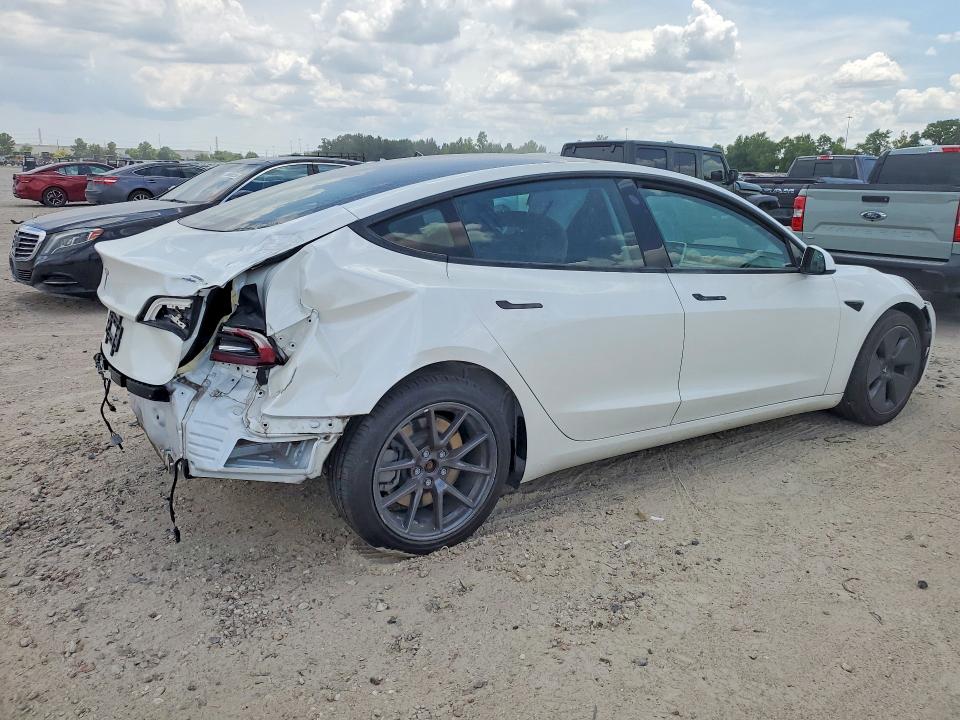 Photo 3 from auction – 2021 TESLA MODEL 3 with VIN 5YJ3E1EA4MF988929