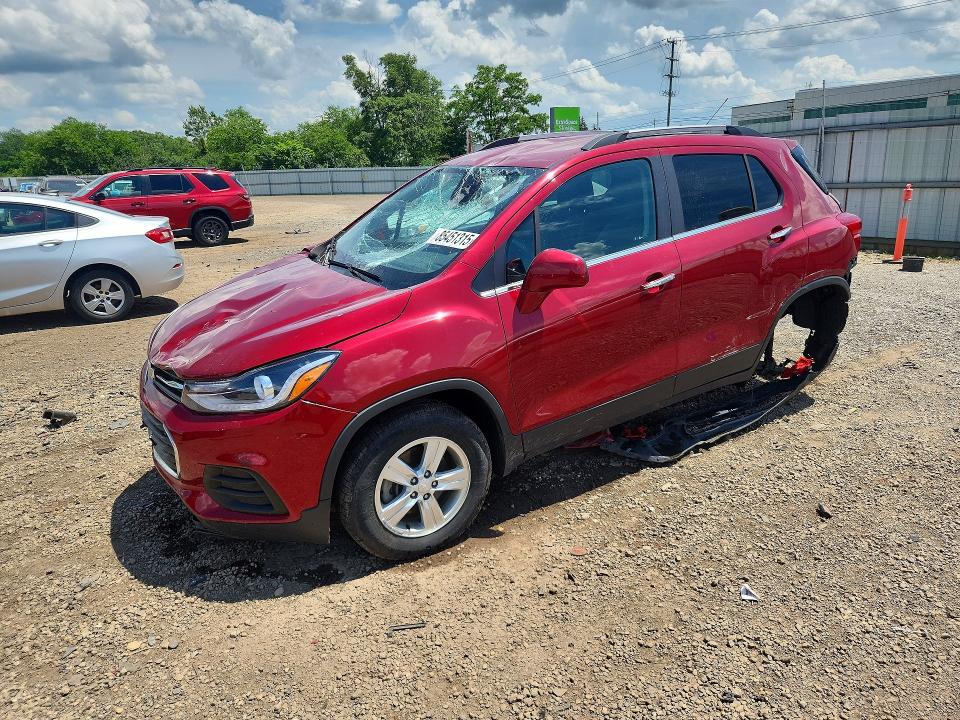 CHEVROLET TRAX 2018 with VIN 3GNCJLSB3JL211182 - Photo from auction