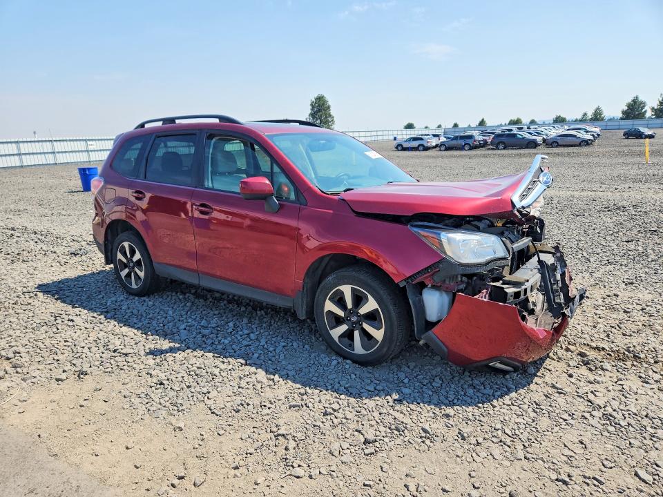 Photo 4 from auction – 2018 SUBARU FORESTER with VIN JF2SJAEC9JH505974
