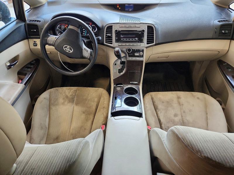 Photo 8 from auction – 2010 TOYOTA VENZA with VIN 4T3BA3BBXAU012045