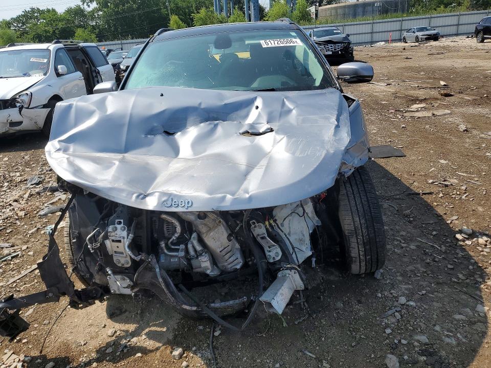 Photo 5 from auction – 2018 JEEP COMPASS with VIN 3C4NJCCB3JT204569