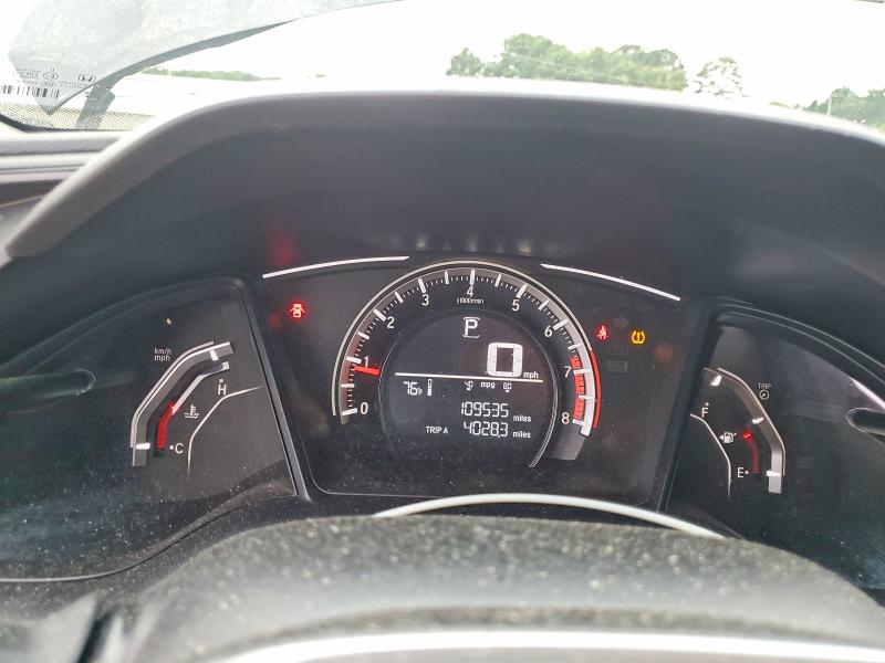Photo 9 from auction – 2018 HONDA CIVIC with VIN 2HGFC2F56JH576920