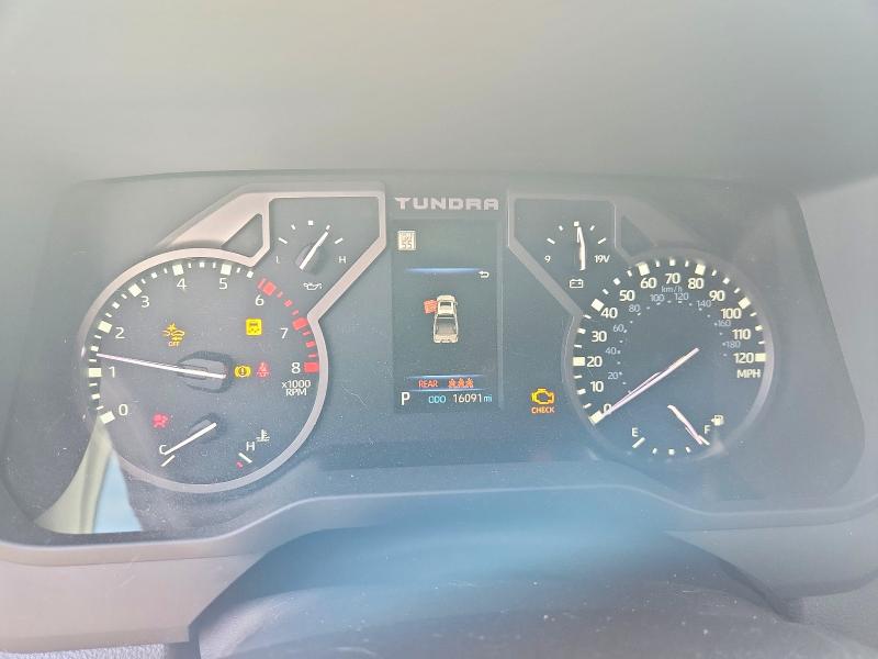 Photo 9 from auction – 2023 TOYOTA TUNDRA with VIN 5TFLA5DA7PX128392