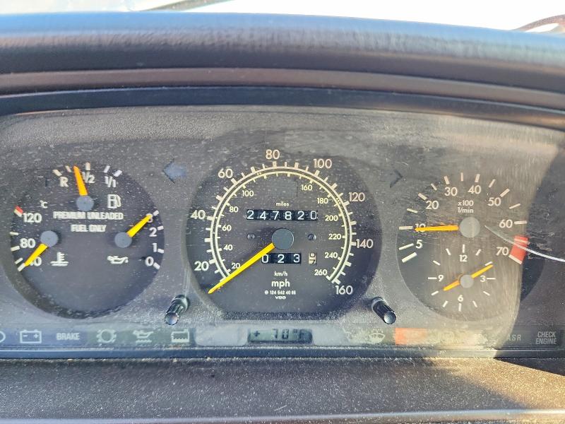 Photo 9 from auction – 1995 MERCEDES-BENZ E with VIN WDBEA92E4SF319352