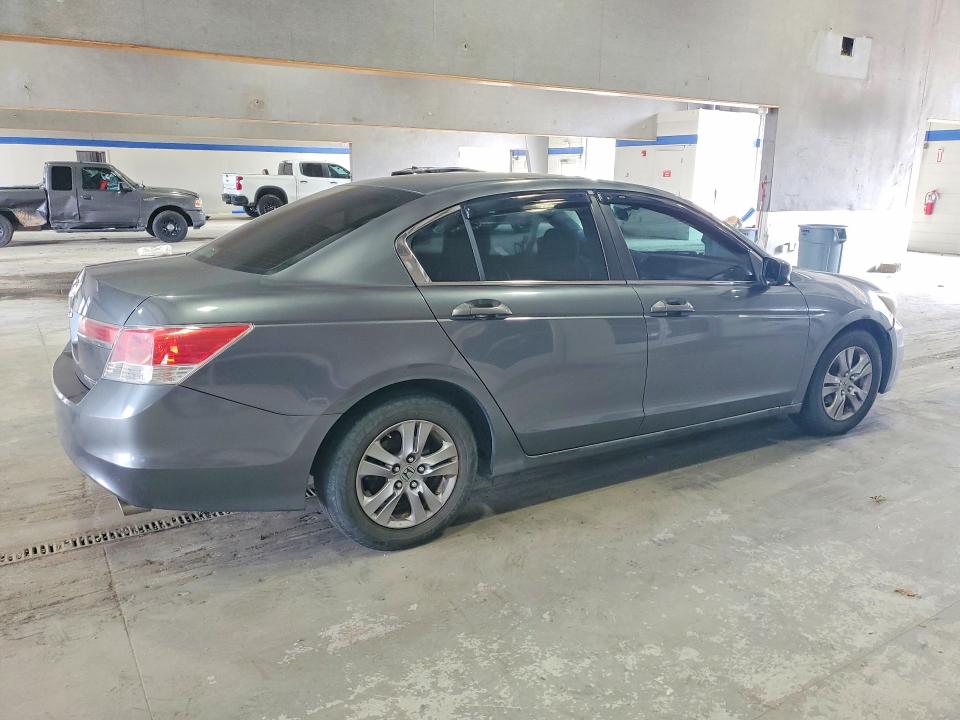 Photo 3 from auction – 2012 HONDA ACCORD with VIN 1HGCP2F67CA058378