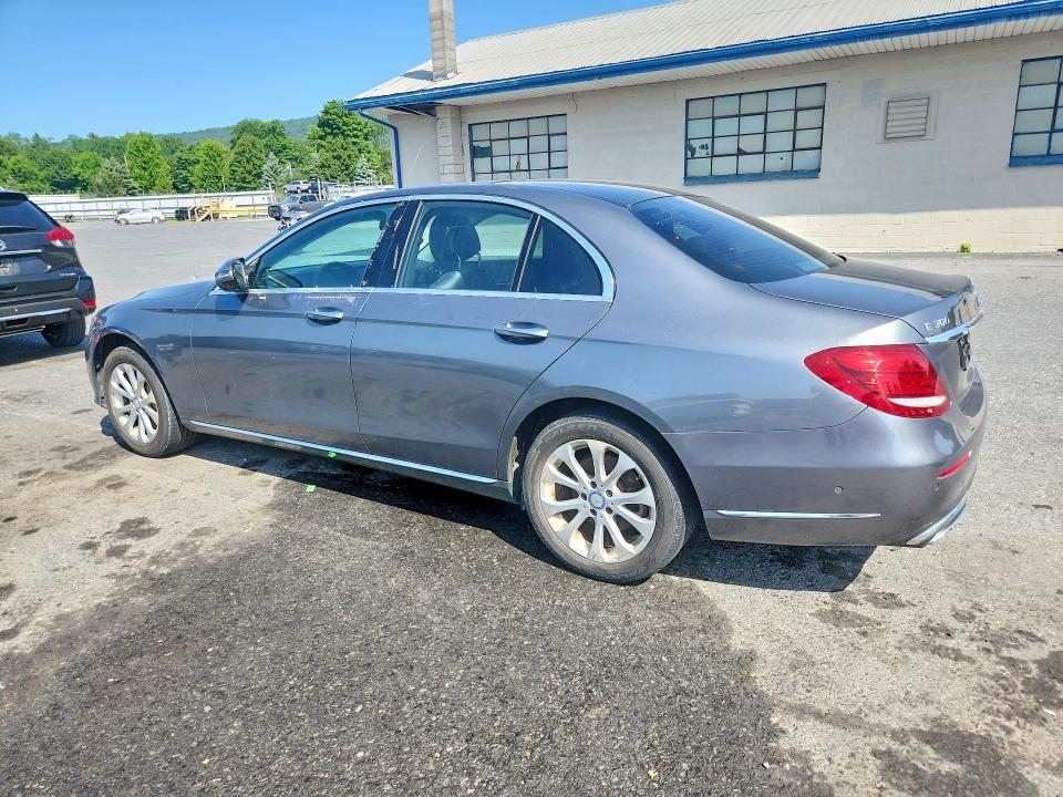 Photo 2 from auction – 2017 MERCEDES-BENZ E with VIN WDDZF4KB1HA144227