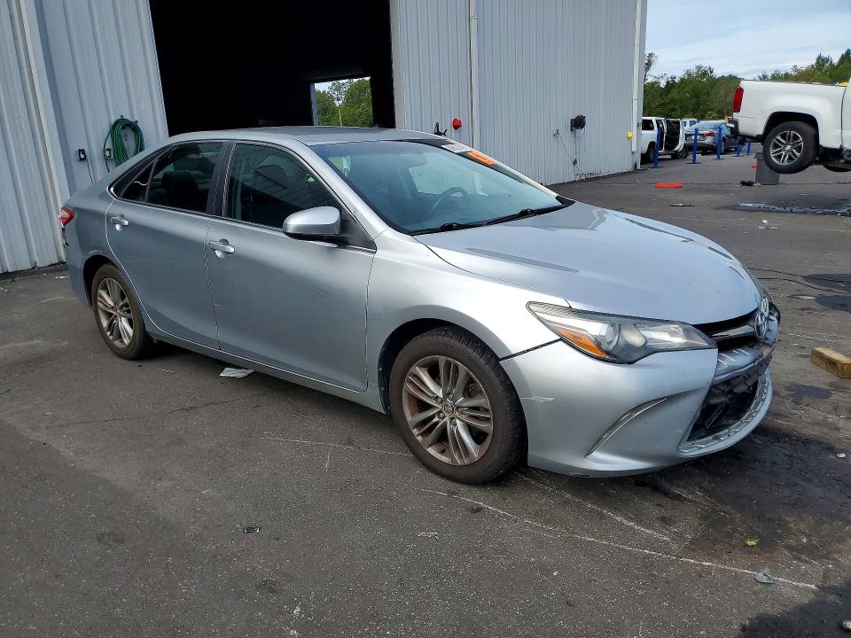 Photo 4 from auction – 2015 TOYOTA CAMRY with VIN 4T1BF1FK9FU058319
