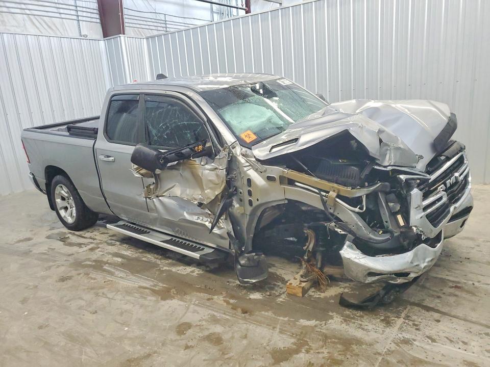 Photo 4 from auction – 2019 RAM 1500 with VIN 1C6SRFBT4KN577426