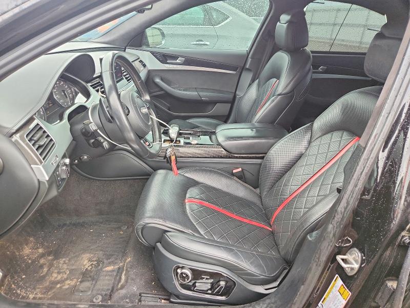 Photo 7 from auction – 2015 AUDI S8 with VIN WAUK2AFD5FN015248
