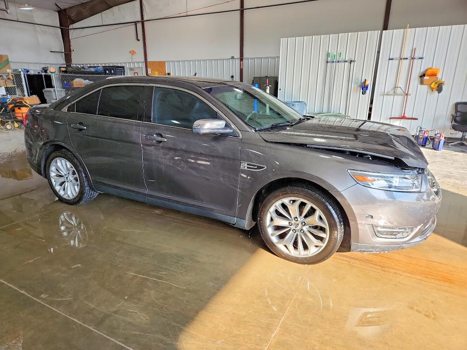Photo 4 from auction – 2017 FORD TAURUS with VIN 1FAHP2F87HG102606