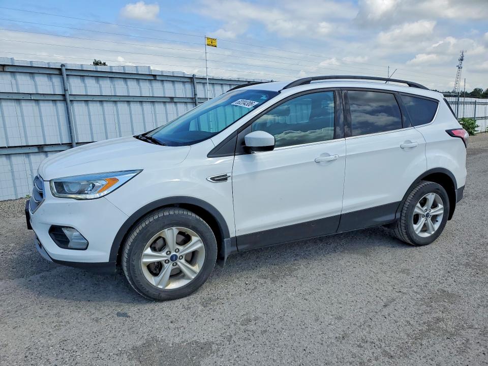 FORD ESCAPE 2017 z numerem VIN 1FMCU9GD0HUA70967 - Zdjęcie z aukcji