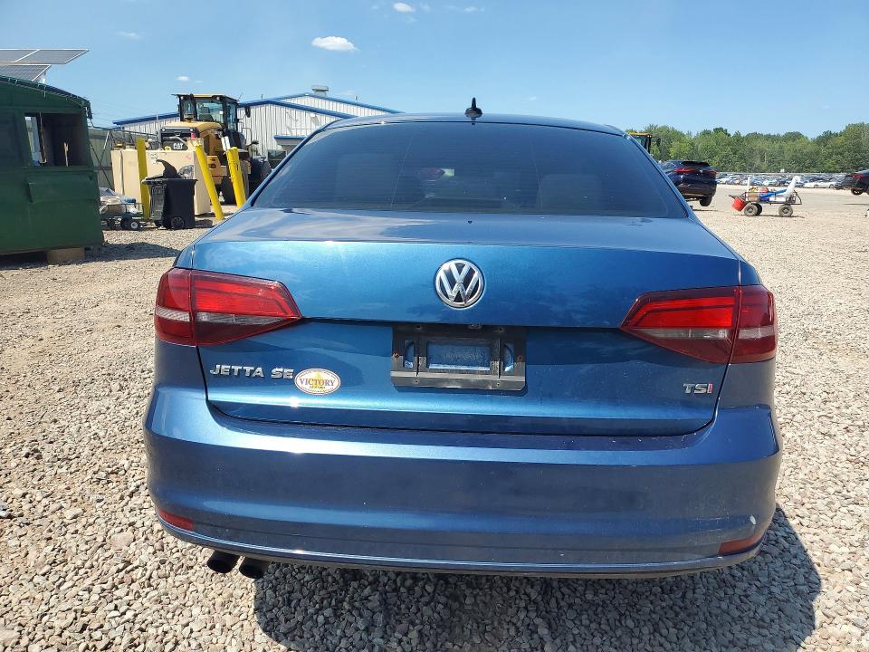 Photo 6 from auction – 2017 VOLKSWAGEN JETTA with VIN 3VWDB7AJ8HM365270