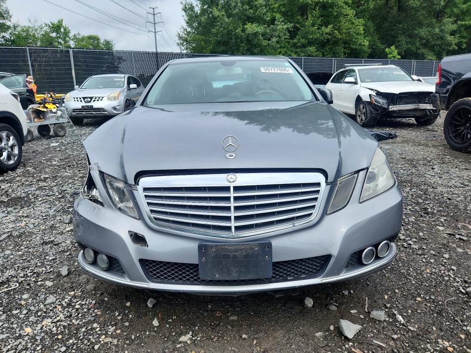 Снимка 5 от търг – 2011 MERCEDES-BENZ E с VIN WDDHF8HB3BA486909