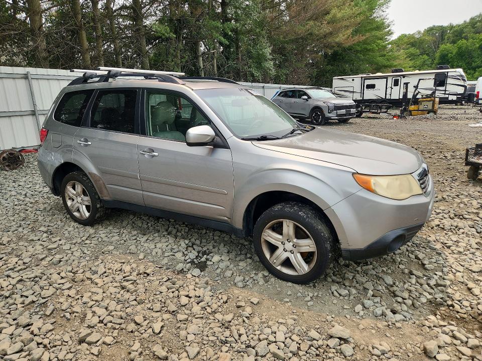 Photo 4 from auction – 2010 SUBARU FORESTER with VIN JF2SH6CC8AG784125