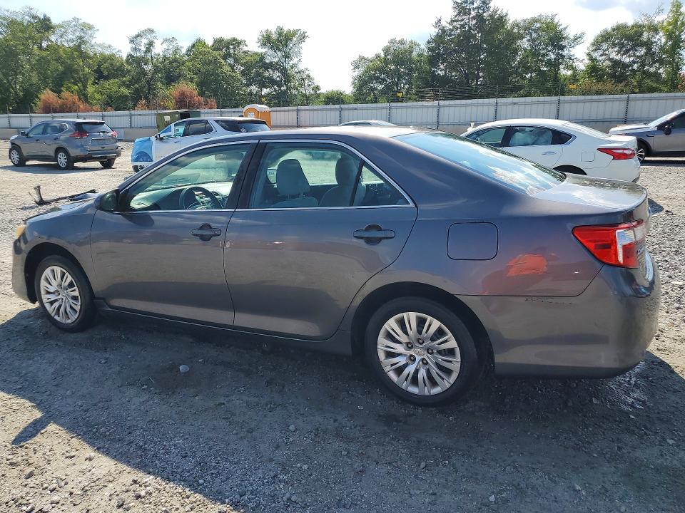 Photo 2 from auction – 2014 TOYOTA CAMRY with VIN 4T1BF1FK2EU801126