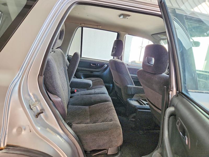 Photo 11 from auction – 2001 HONDA CR-V with VIN JHLRD18621S023279