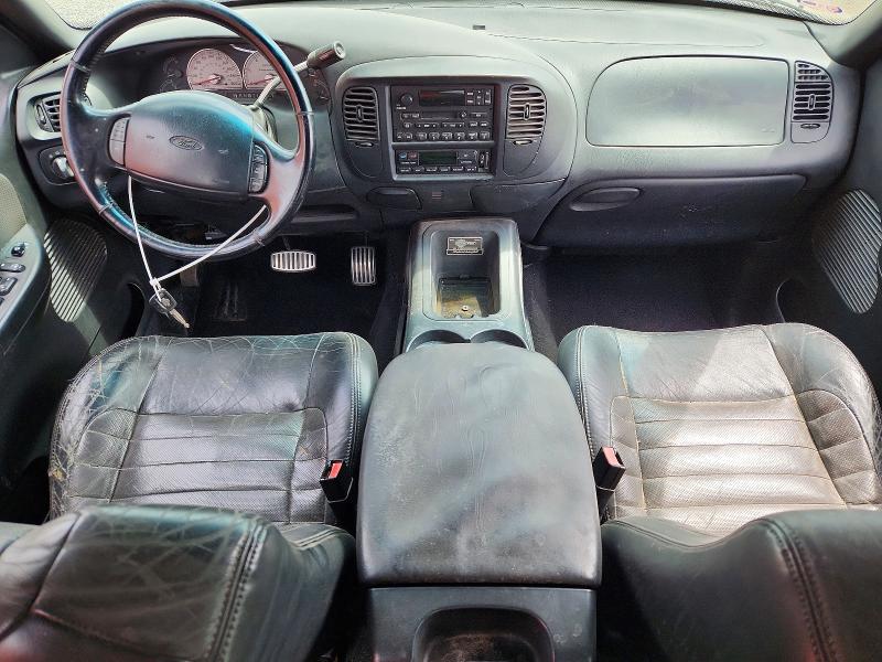 Photo 8 from auction – 2002 FORD F150 with VIN 1FTRW07302KD58292