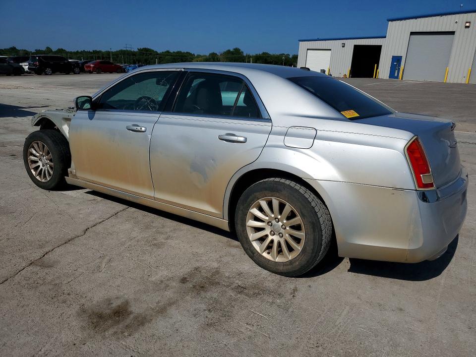 Photo 2 from auction – 2012 CHRYSLER 300 with VIN 2C3CCAAG6CH116717